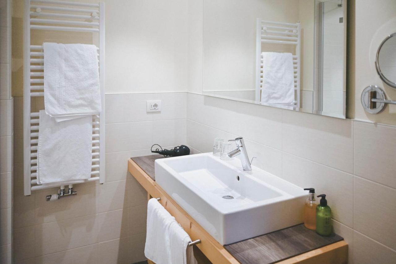 Hotel Wiesenhof Gardenresort San Leonardo in Passiria